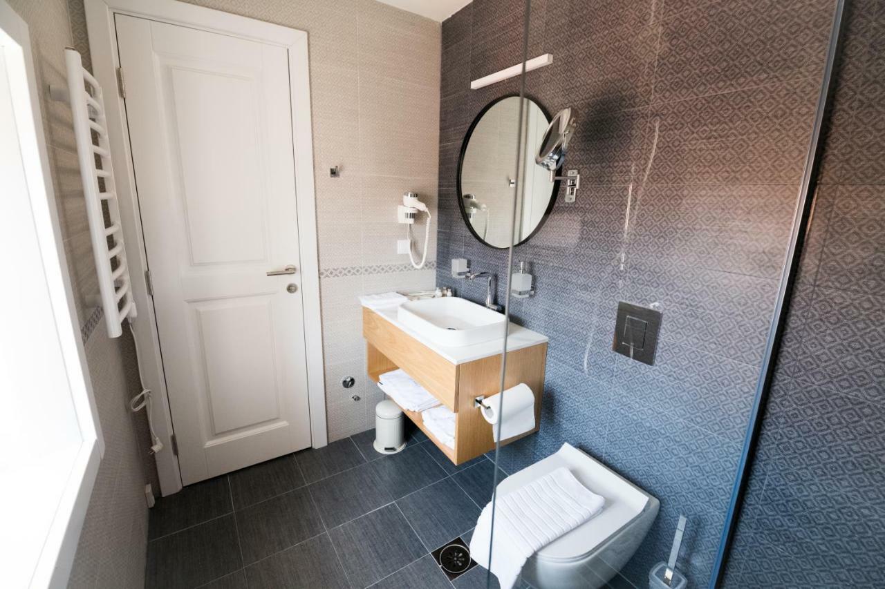 La Villa Boutique Hotel Budva Eksteriør billede